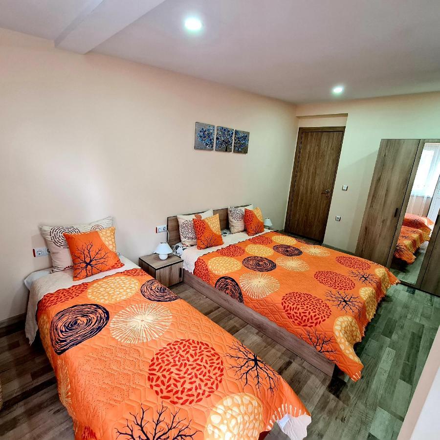 Fema Guest House 巴尔奇克 外观 照片