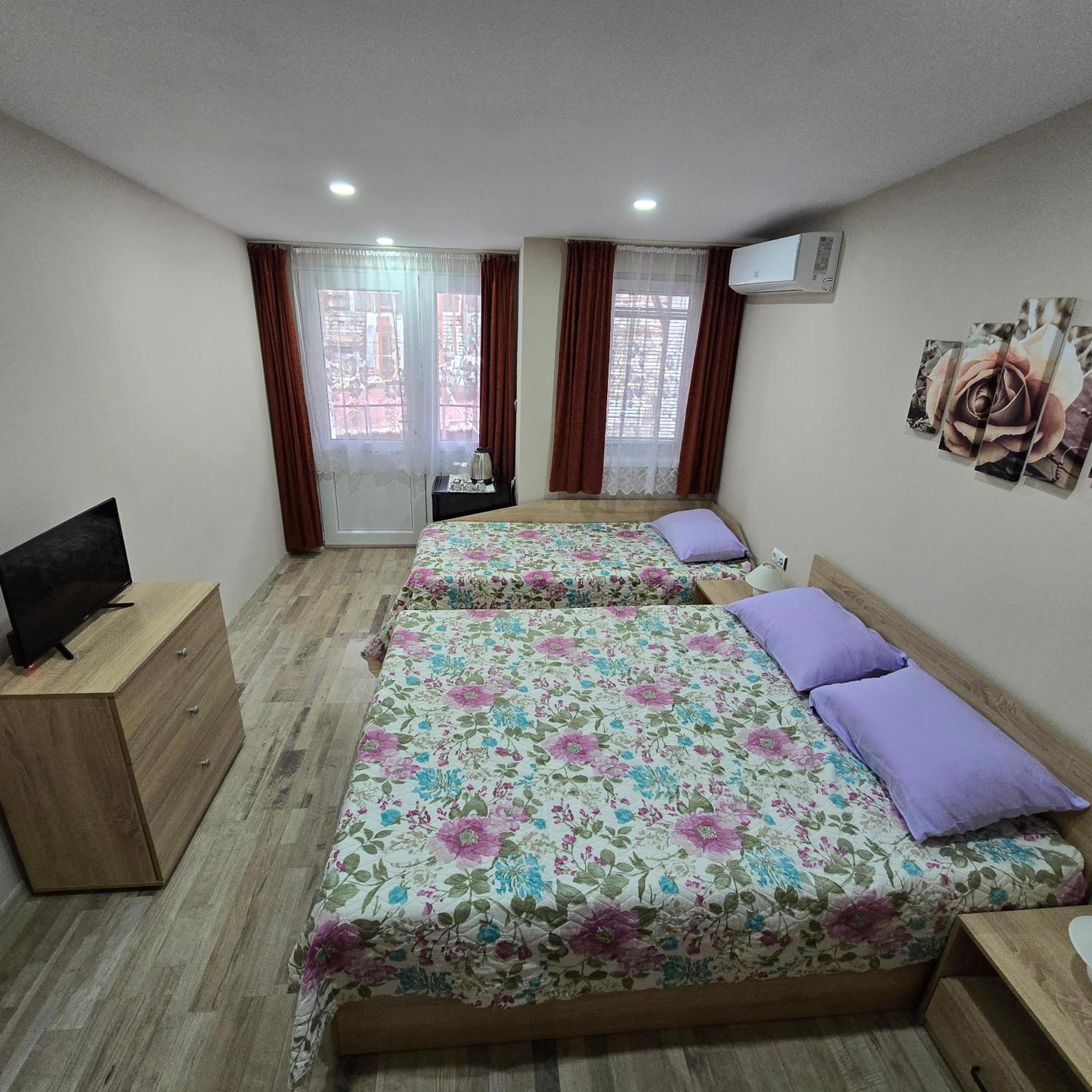 Fema Guest House 巴尔奇克 客房 照片