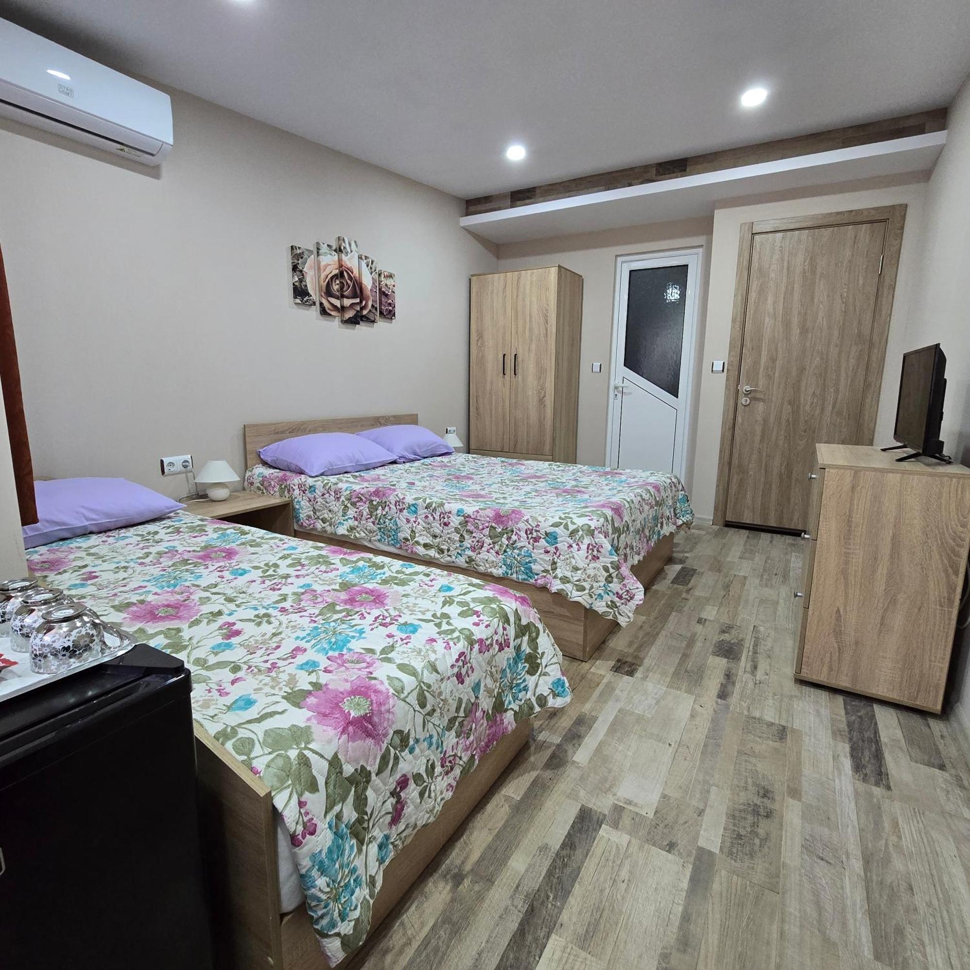 Fema Guest House 巴尔奇克 客房 照片