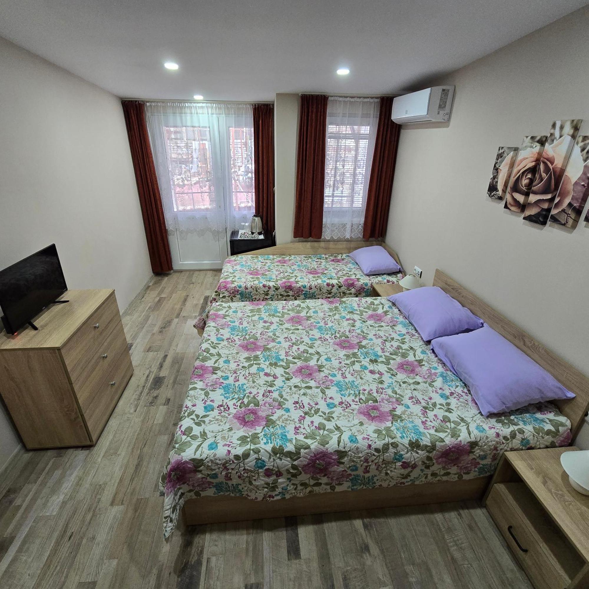 Fema Guest House 巴尔奇克 客房 照片
