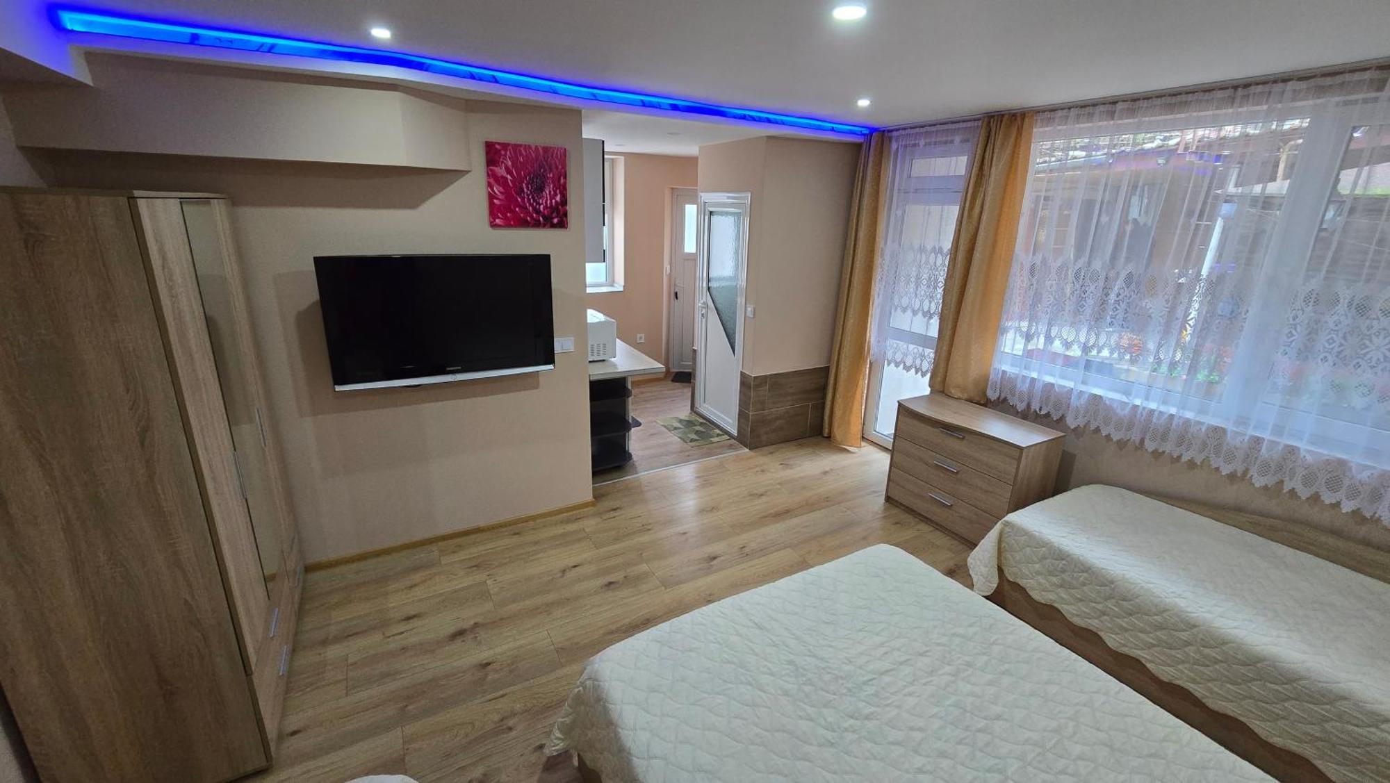 Fema Guest House 巴尔奇克 客房 照片