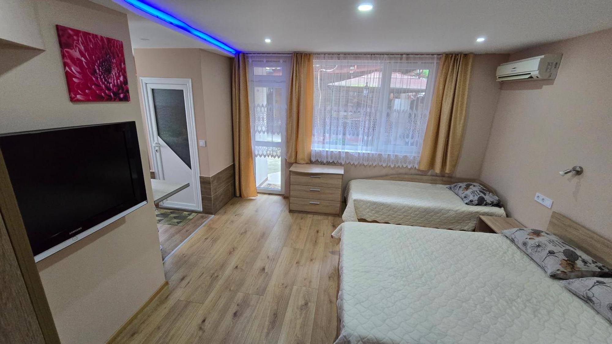 Fema Guest House 巴尔奇克 客房 照片